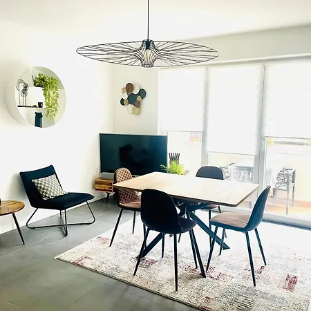 De Standing Proche Centre Et Gare Apartment