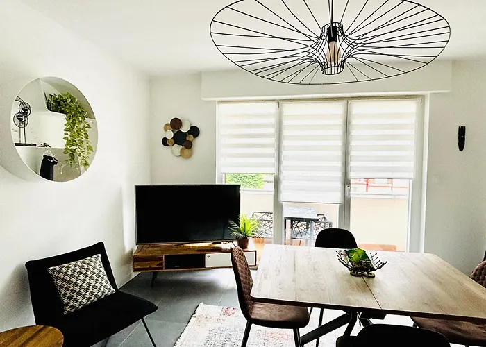 De Standing Proche Centre Et Gare Διαμέρισμα Μυλούζη